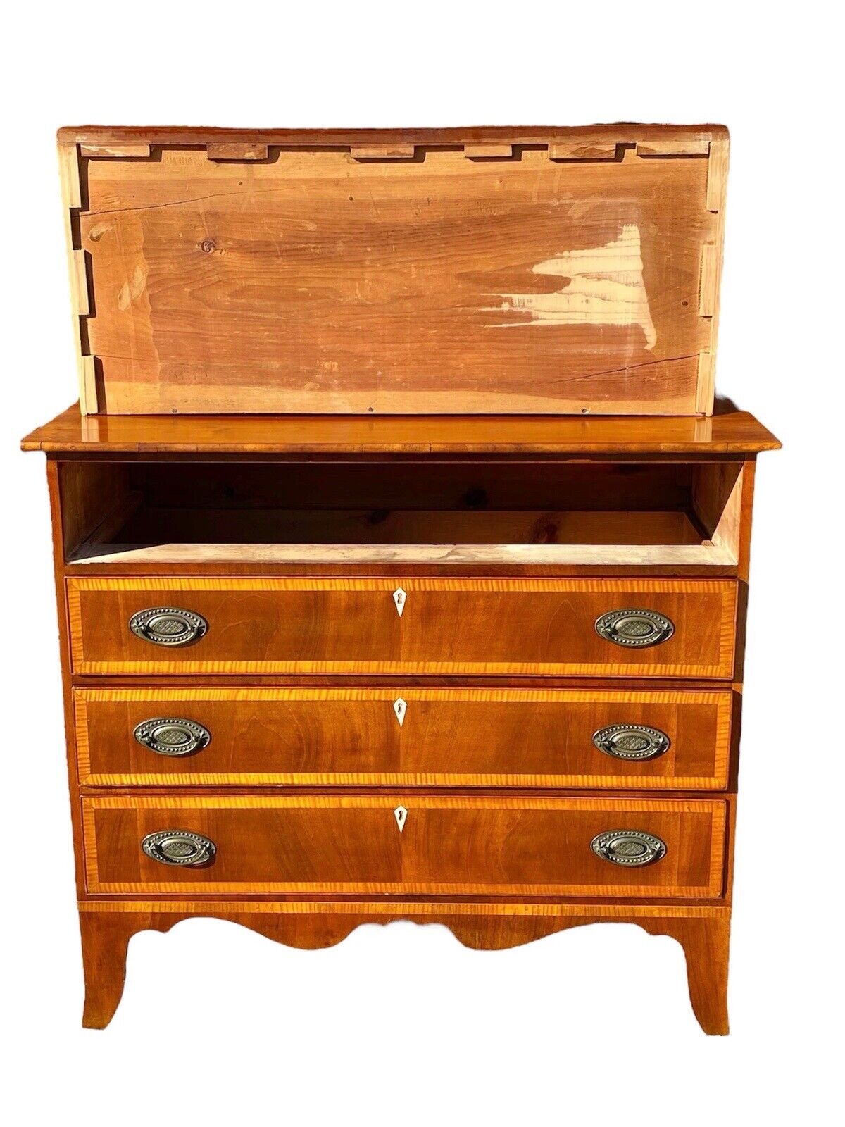 Antique Cherry & Tiger Maple Hepplewhite Chest of Drawers - Spooner & Fitts