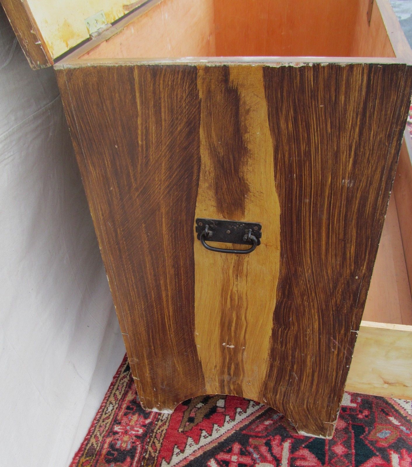 EARLY 19TH CENTURY HEPPLEWHITE GRAIN PAINTED BLANKET BOX-STATE OF MAINE