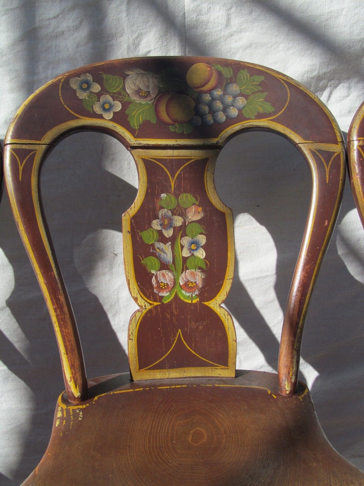 ANTIQUE WONDERFULLY PAINT DECORATED OHIO RIVER VALLEY SET OF FOUR CHAIRS