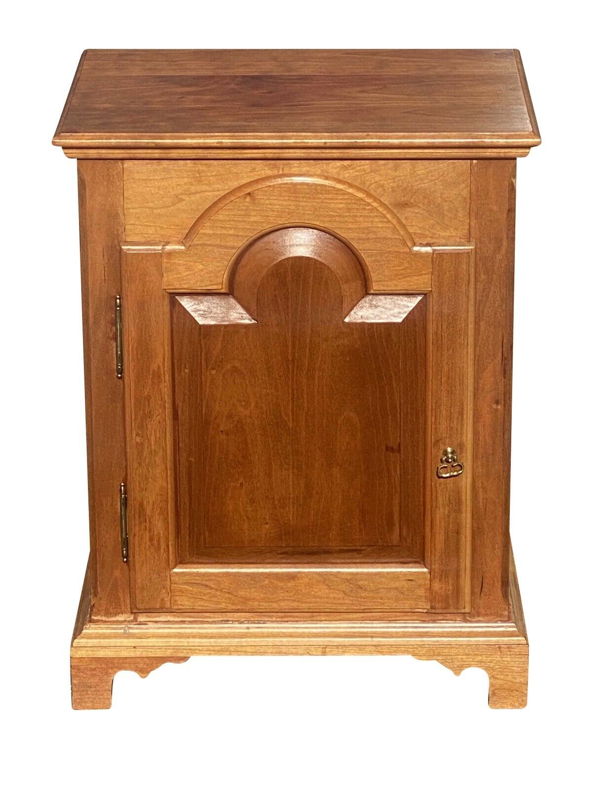 20th C Queen Anne Antique Style Pennsylvania Tombstone Door Cherry Spice Chest