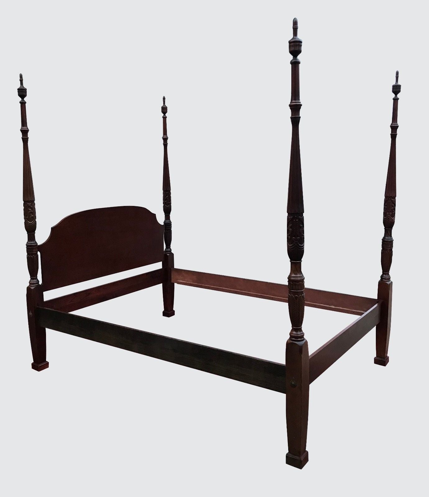 FEDERAL STYLED QUEEN SIZED RICE CARVED CHERRY FOUR POSTER CARVED BED
