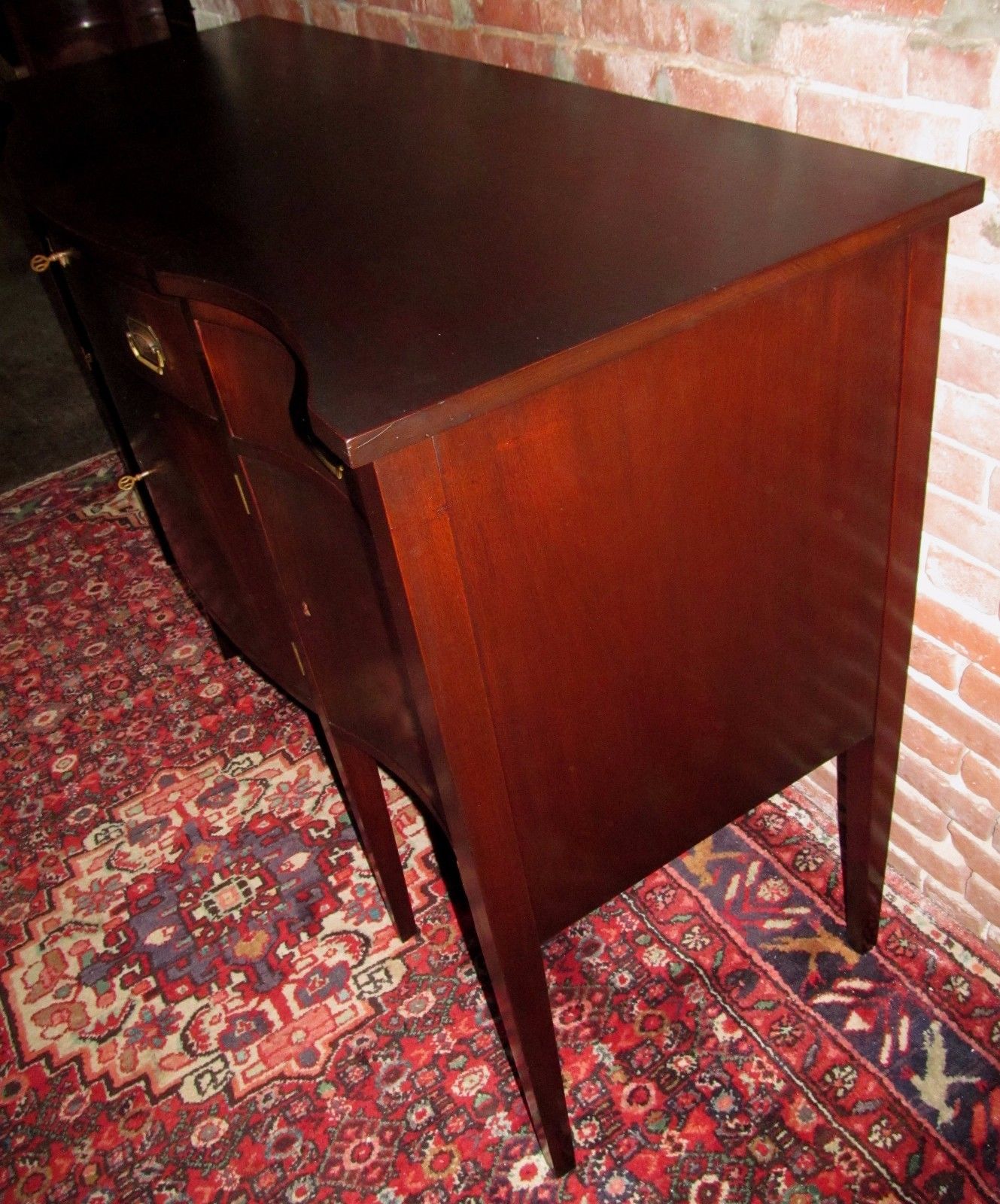 EXCEPTIONAL SOLID MAHOGANY HEPPLEWHITE SIDEBOARD BY CB SWIFT CAMBRIDGE MA