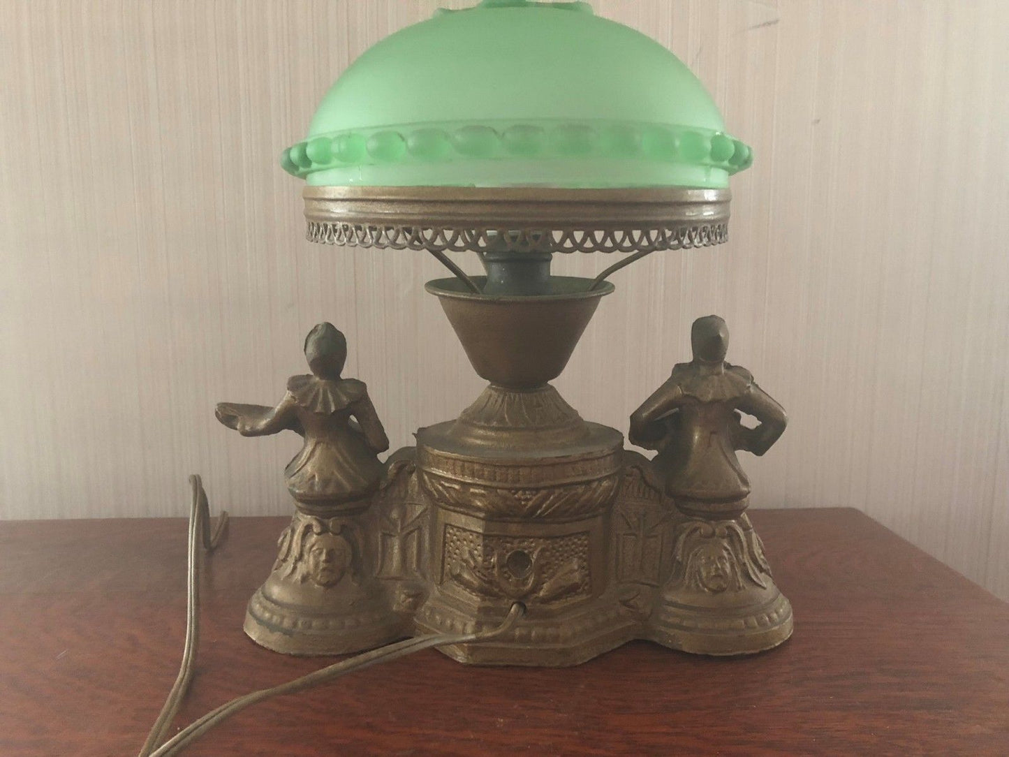 FRANK ART TABLE LAMP WITH GREEN GLASS DOMED SHADE