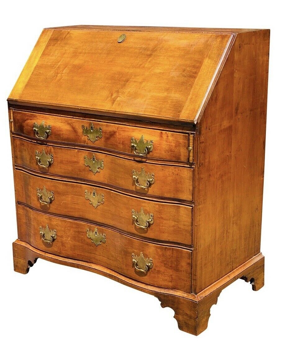 18TH C ANTIQUE CHIPPENDALE TIGER MAPLE MASSACHUSETTS OXBOW SLANT LID DESK