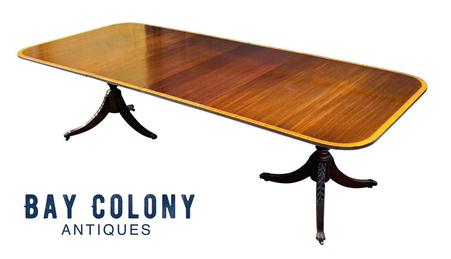 20TH C FEDERAL ANTIQUE STYLE MAHOGANY & SATINWOOD DINING / BANQUET TABLE 8+ FEET