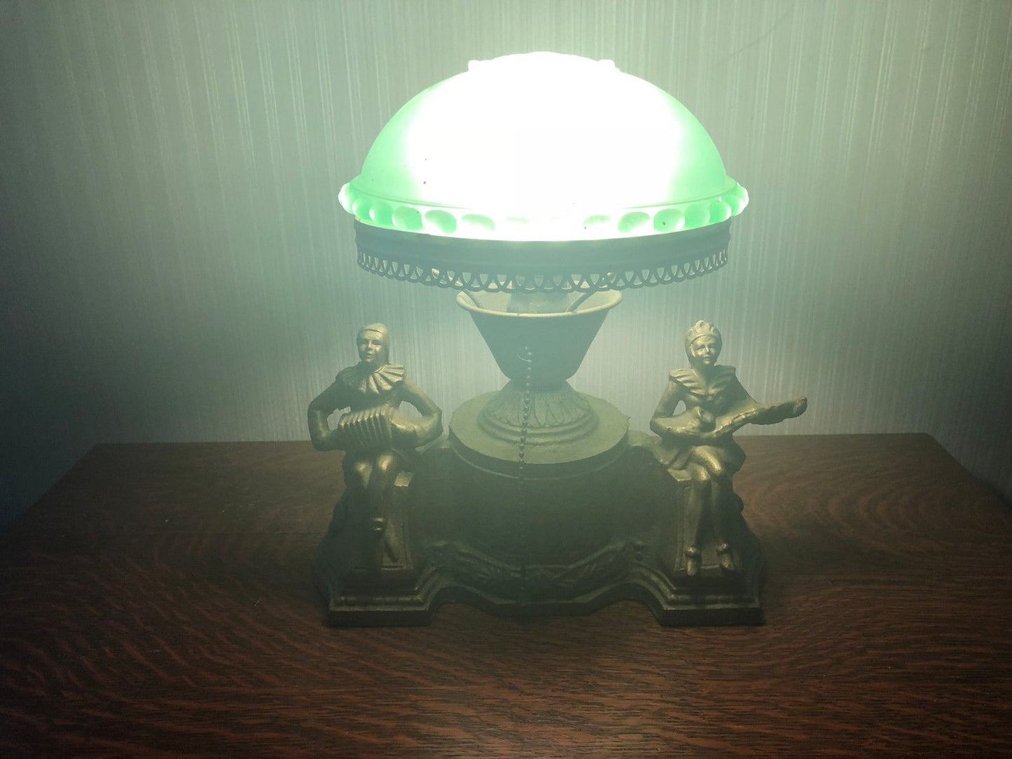 FRANK ART TABLE LAMP WITH GREEN GLASS DOMED SHADE