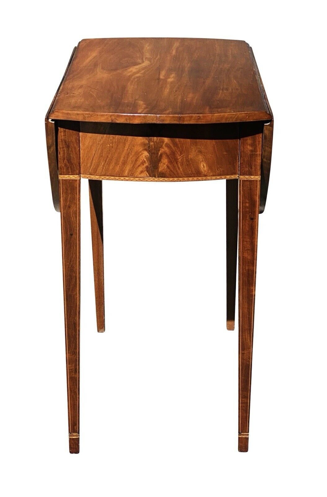 19TH C ANTIQUE FEDERAL PERIOD MAHOGANY HEPPLEWHITE DROP LEAF PEMBROKE TABLE