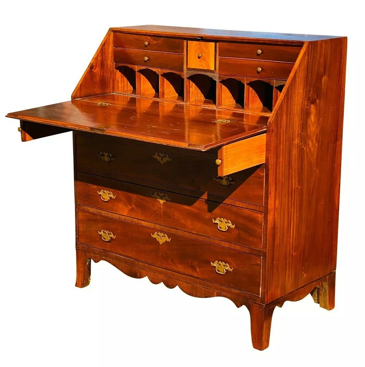 19TH C ANTIQUE AMERICAN HEPPLEWHITE MAHOGANY SLANT LID SECRETARY DESK