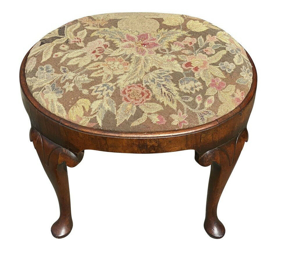 18TH C ANTIQUE QUEEN ANNE WALNUT NEEDLEPOINT FOOTSTOOL
