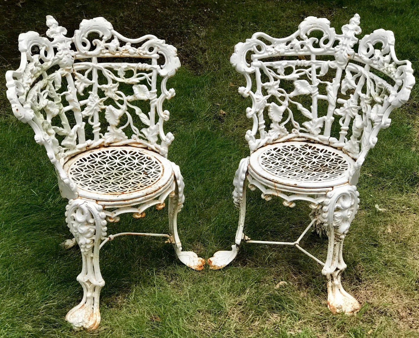 ANTIQUE 19TH C. VICTORIAN CAST IRON GARDEN CHAIRS W/ FLORAL AND VINE DESIGN