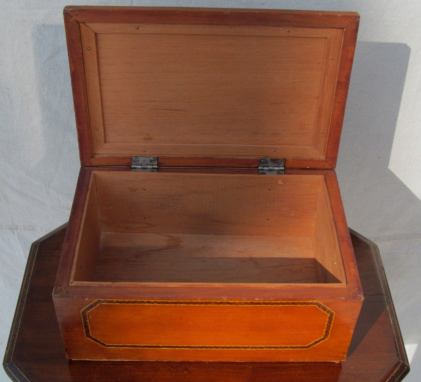 EXCEPTIONAL ANTIQUE FOLK ART INLAID SMOKING STAND WITH MATCHED INLAID HUMIDOR