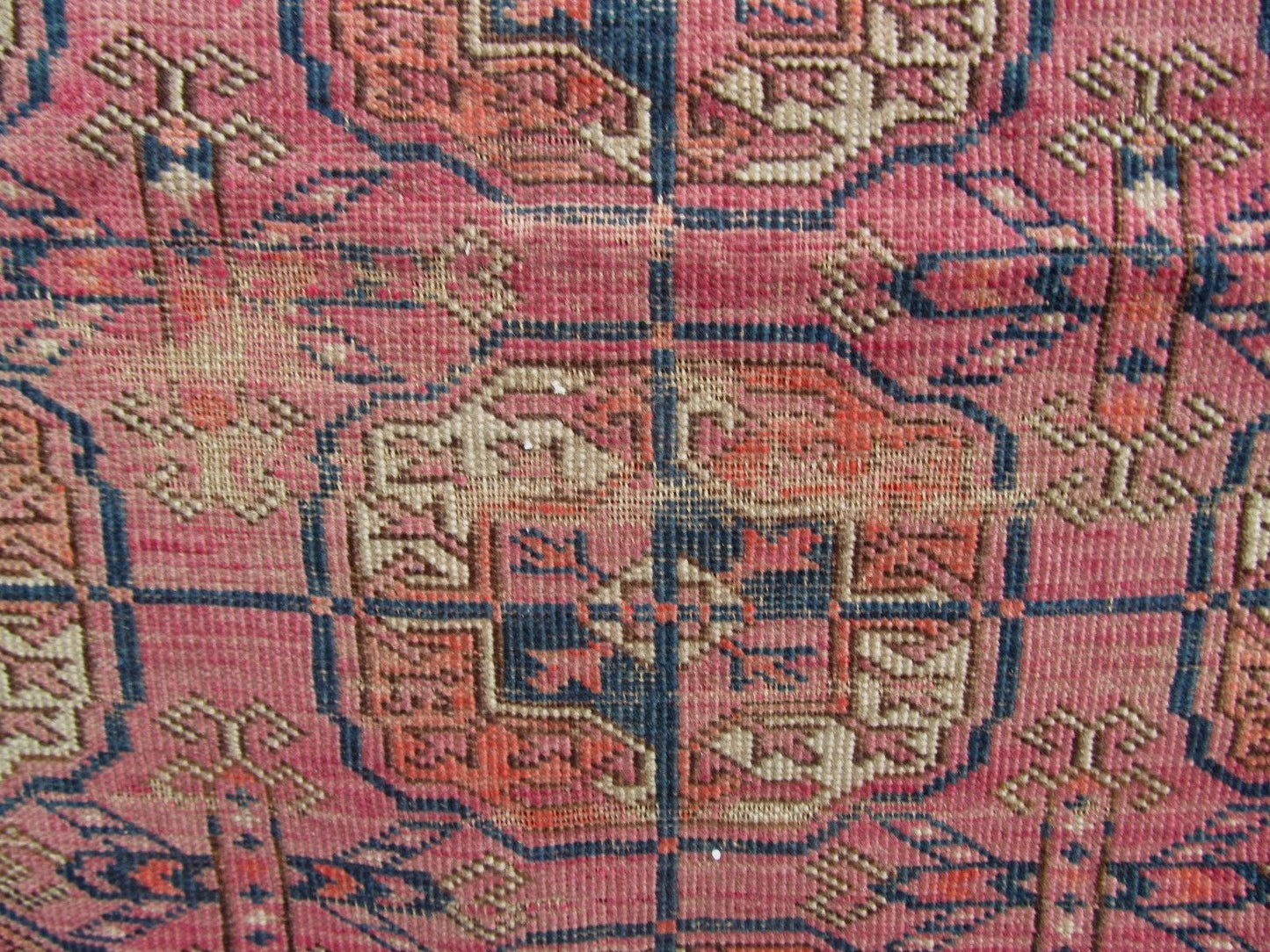 3'-"3 X 5'-5" ANTIQUE TEKKE TURKOMAN ESTATE CARPET