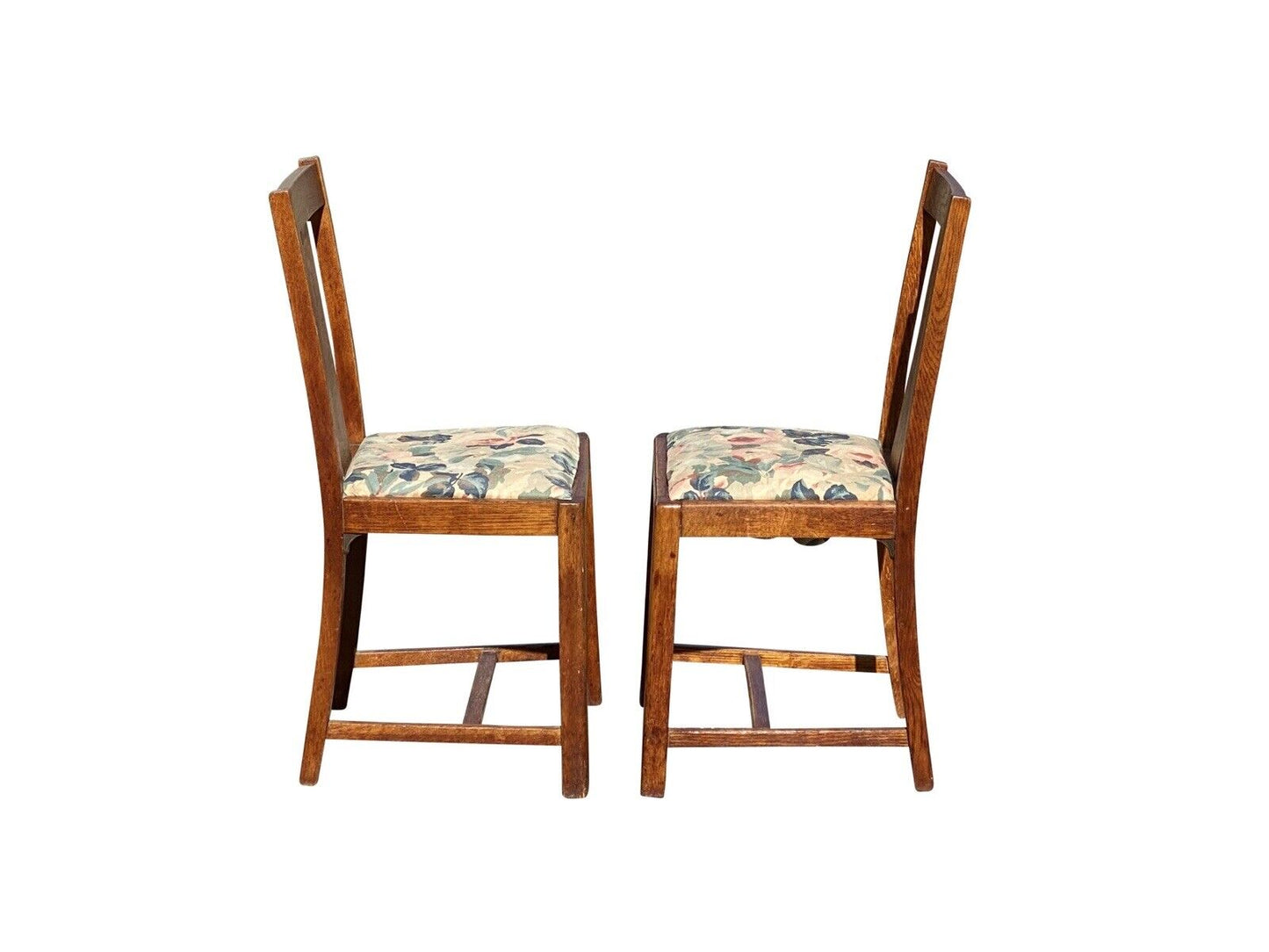 Set of 8 Antique Arts & Crafts Oak Dining Chairs with Tapered Splats