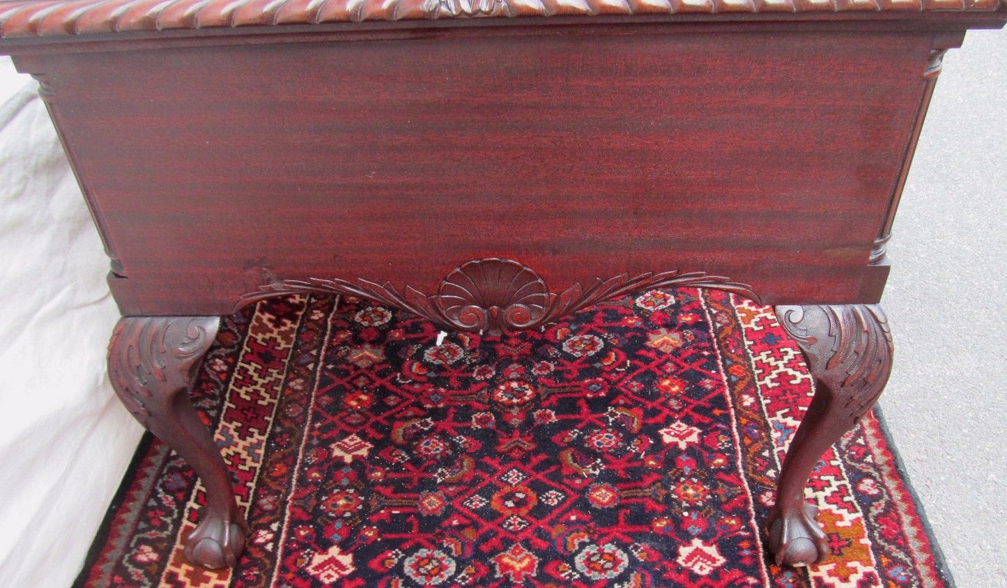THE FINEST ANTIQUE SOLID MAHOGANY CHIPPENDALE PARTNERS DESK GRADOONED CARVED TOP