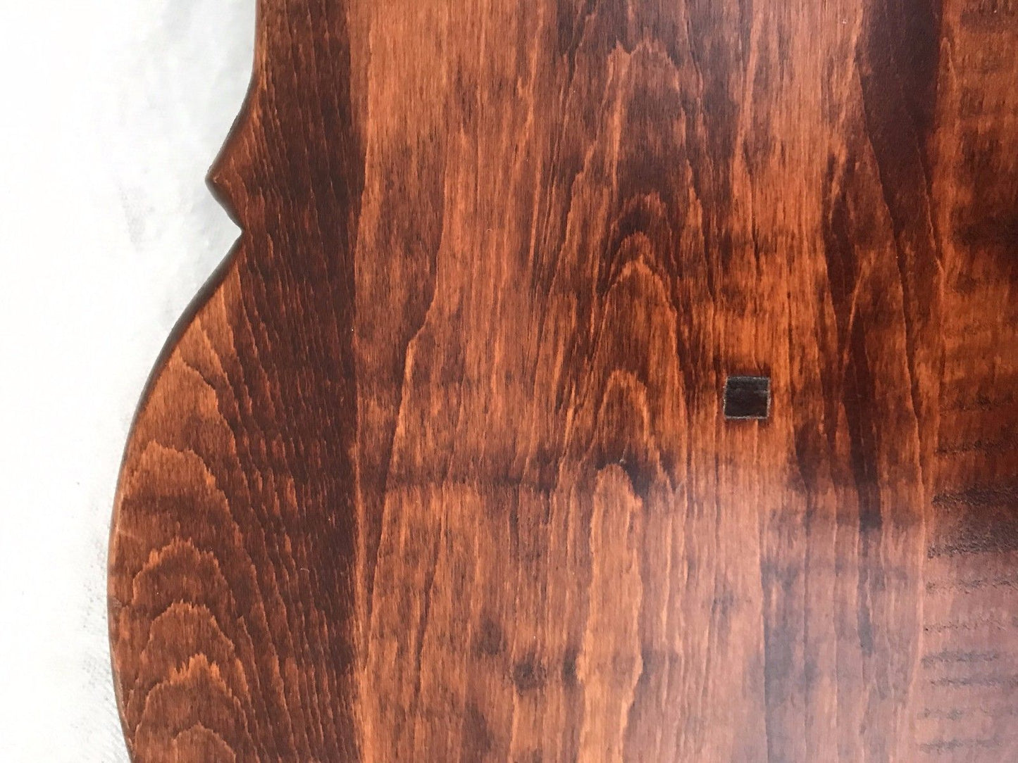 SOLID TIGER MAPLE QUEEN ANNE STYLED PORRINGER TOPPED TEA TABLE