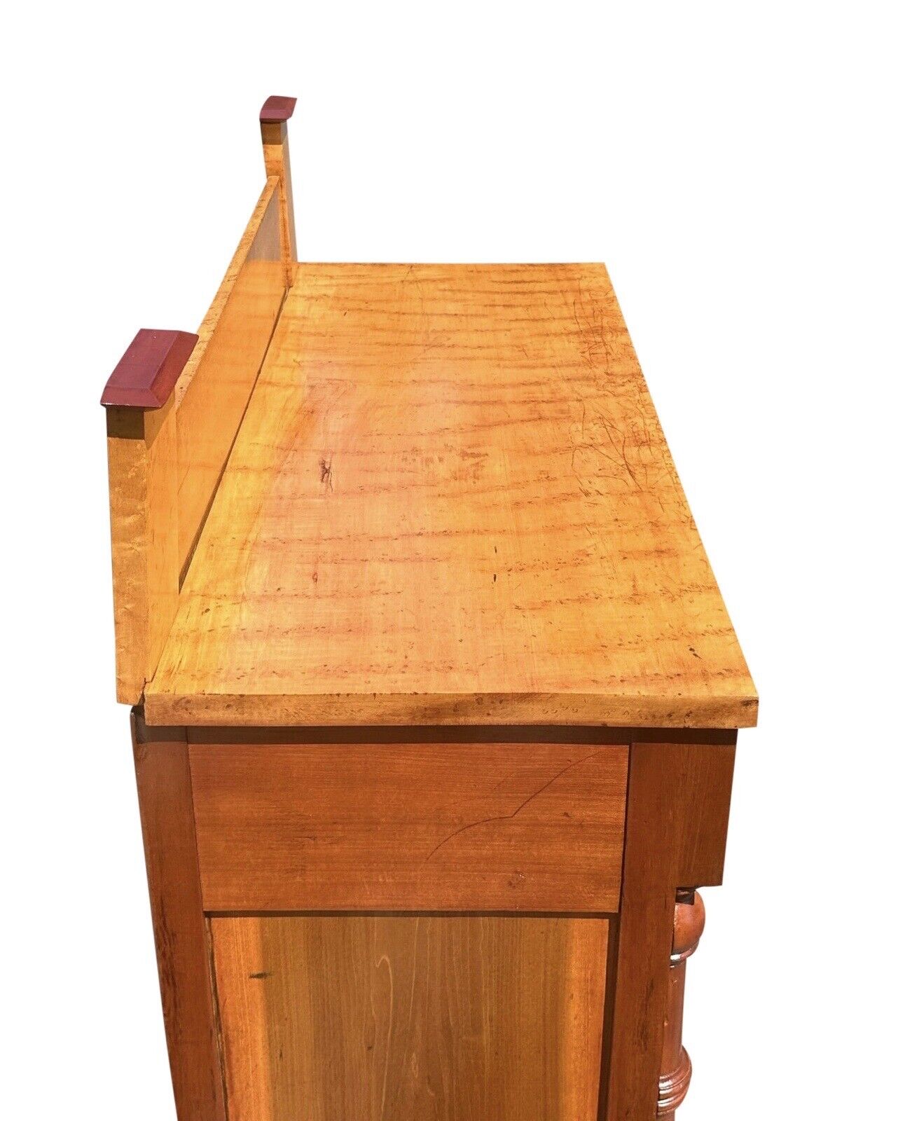 Early 19th Century Federal Birds Eye Maple Chest of Drawers With Cherry & Poplar