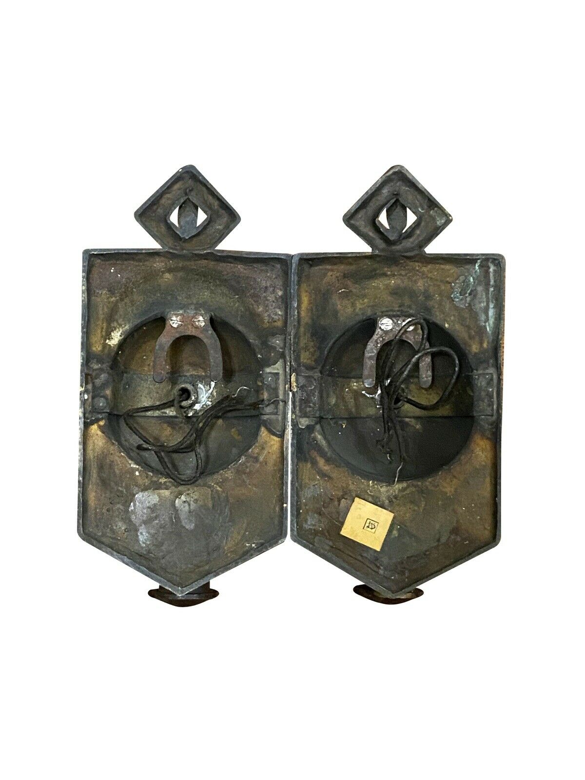 20TH C PAIR ANTIQUE ARTS & CRAFTS HAMMERED COPPER ELECTRIC WALL LAMPS / SCONCES