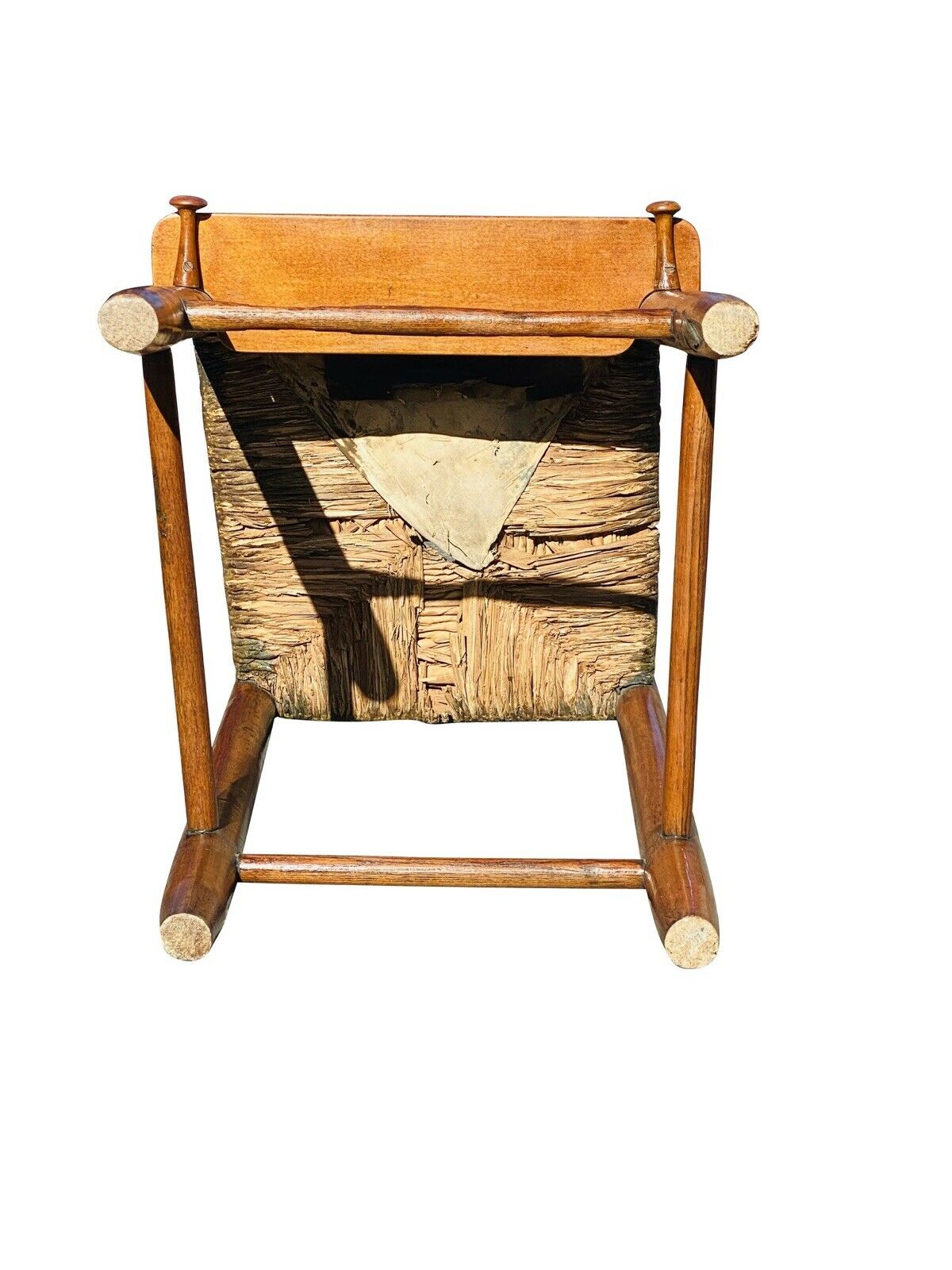 IMPORTANT 19TH CENTURY SODUS BAY NEW YORK ANTIQUE SHAKER YOUTH CHAIR