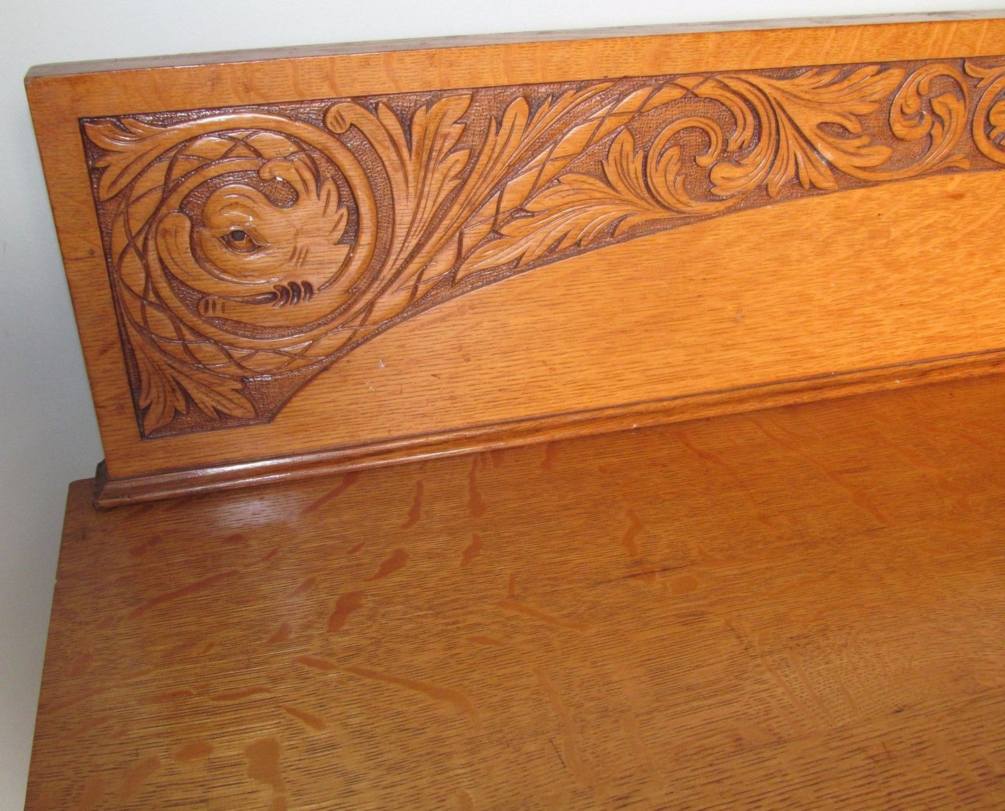 FINELY CARVED VICTORIAN QUARTERED OAK SIDEBOARD-PROFESSIONALLY REFINISHED-A1