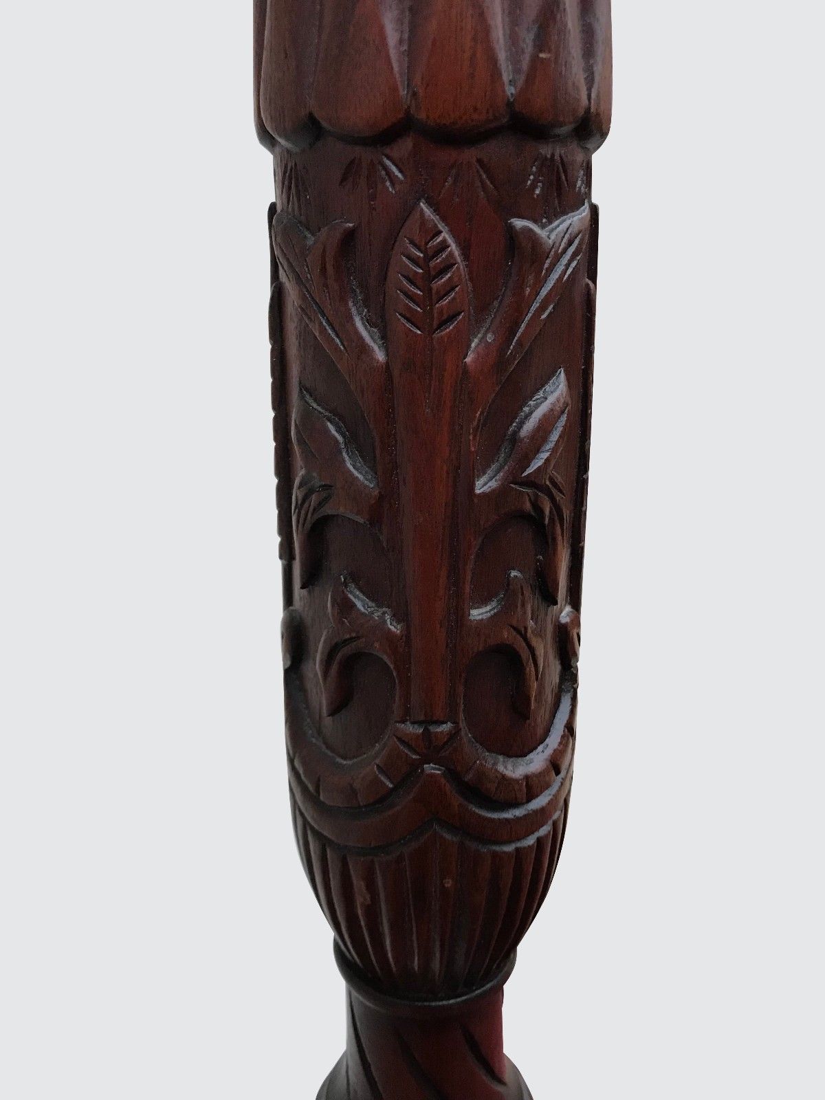 FEDERAL STYLED QUEEN SIZED RICE CARVED CHERRY FOUR POSTER CARVED BED