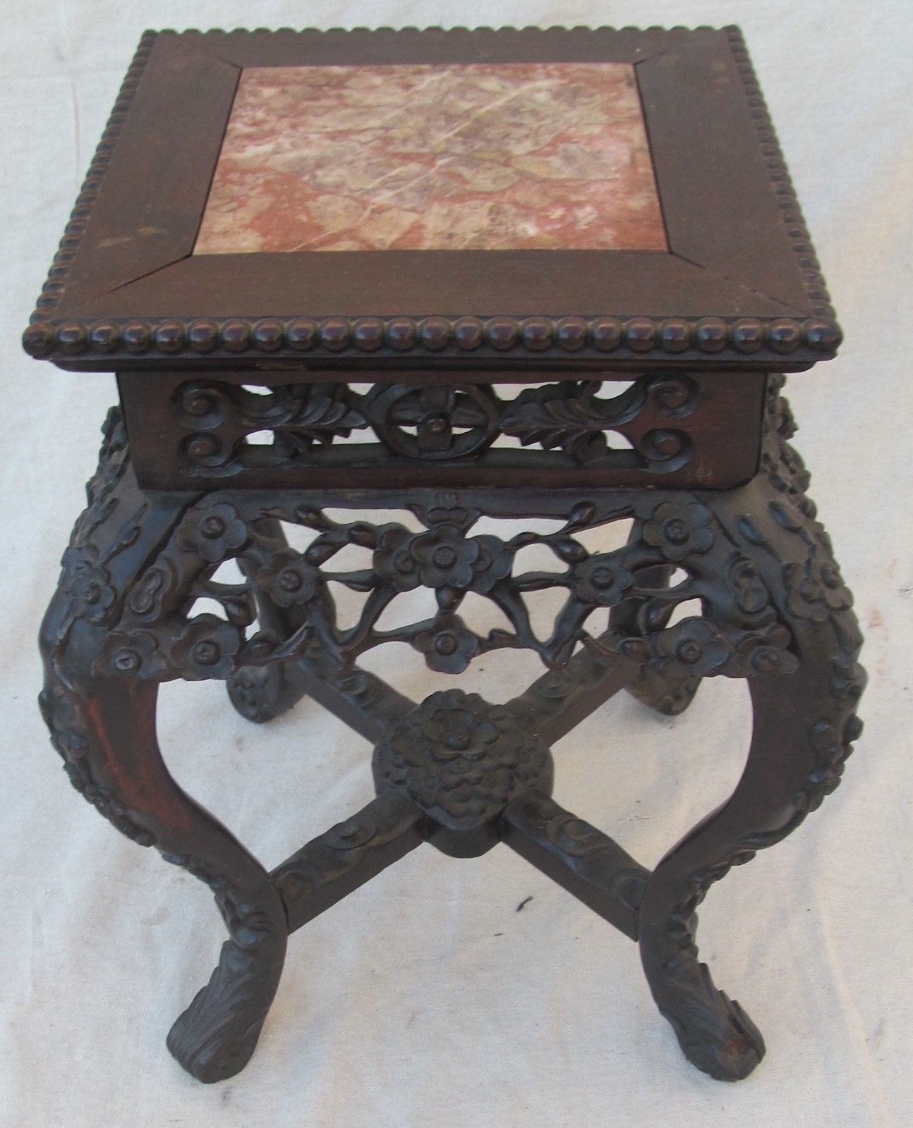FINE 19TH CENTURY CARVED ROSEWOOD & PINK MARBLE CHINESE TABORET TABLE STAND
