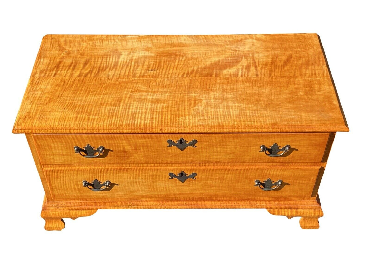 Chippendale Antique Style Tiger Maple 2 Drawer Blanket Chest / Blanket Box