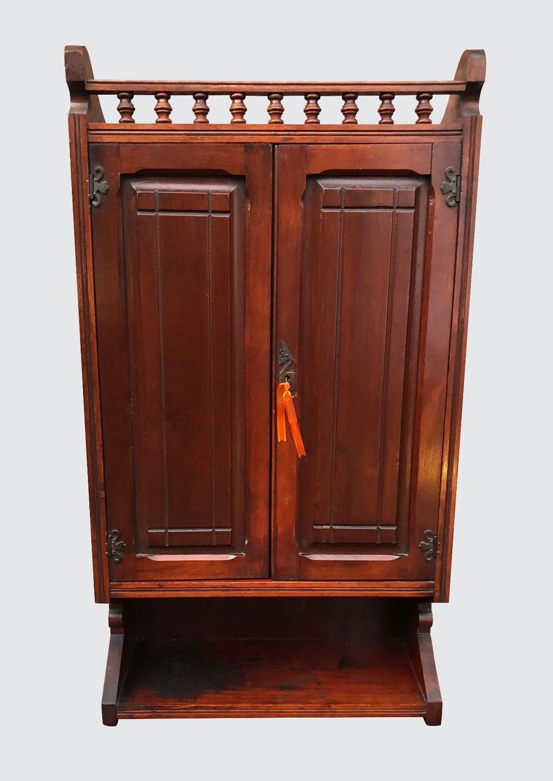 EASTLAKE VICTORIAN CHERRY STICK & BALL GALLERY RAISED PANELED WALL HUNG CABINET