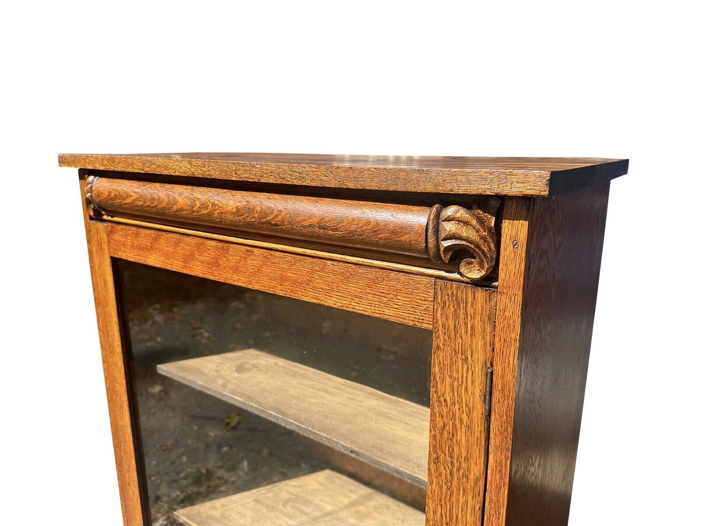 Antique Victorian Oak Carved Single Door Bookcase Cabinet With Adjusting Shelves
