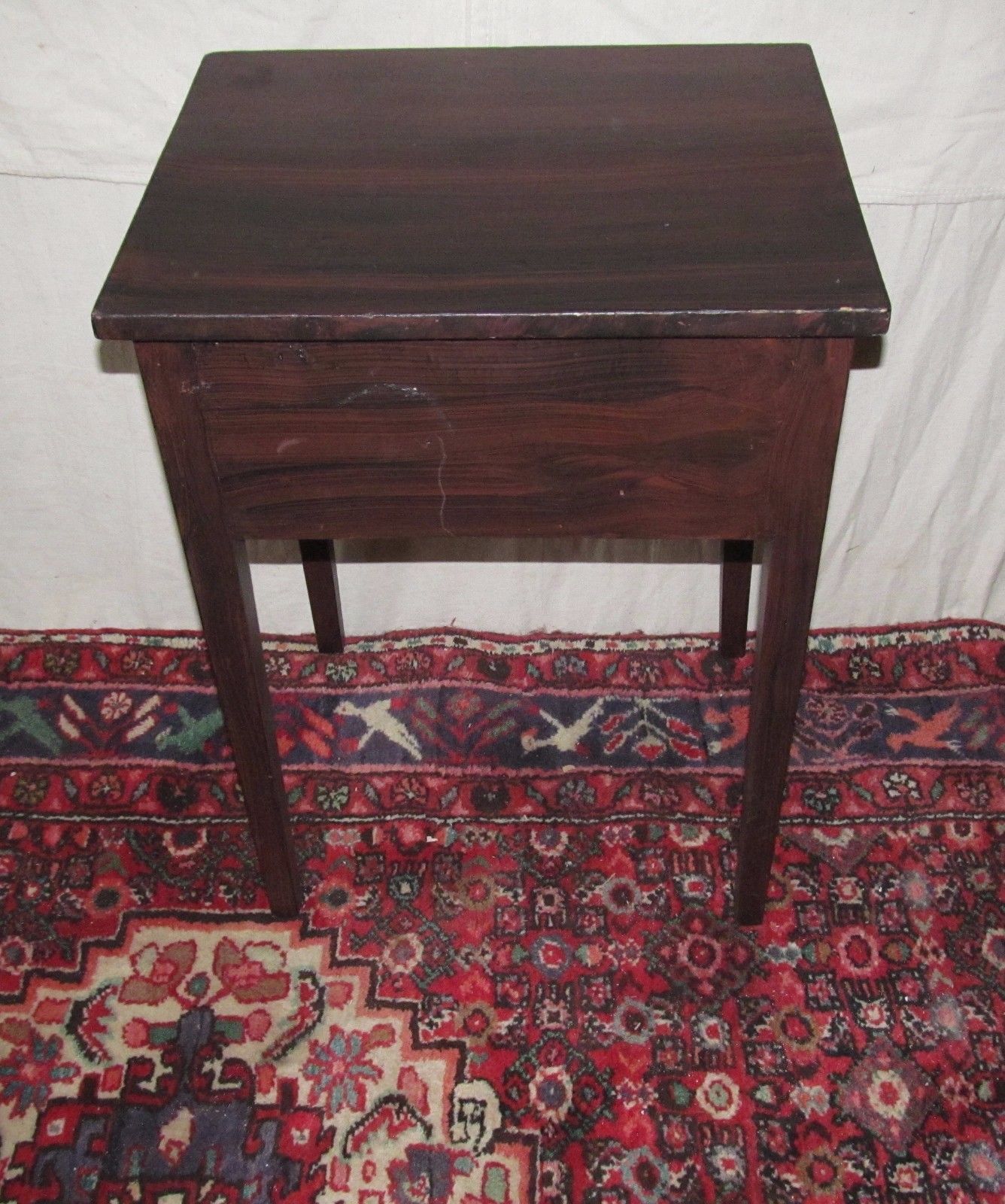 18TH CENTURY HEPPLEWHITE MAINE FOLK ART PAINTED ONE DRAWER TABLE IN PINE
