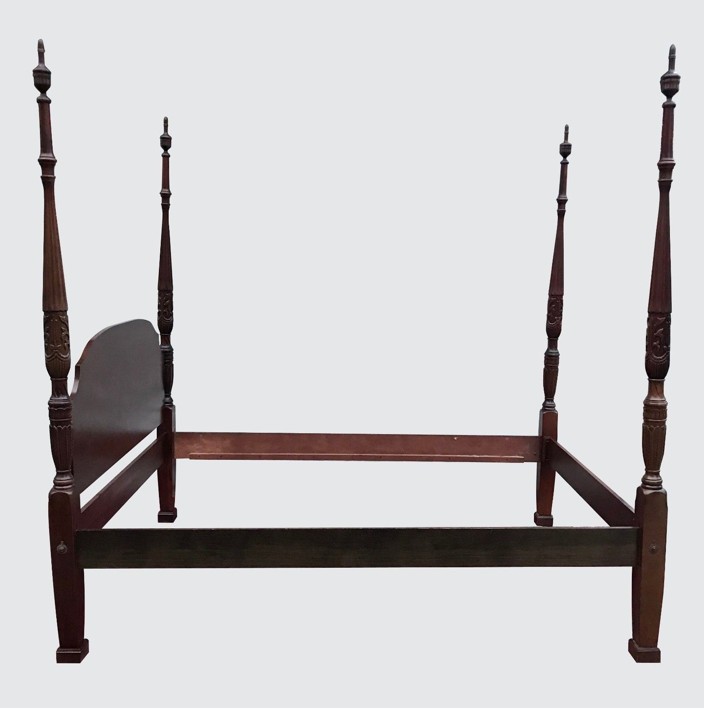 FEDERAL STYLED QUEEN SIZED RICE CARVED CHERRY FOUR POSTER CARVED BED