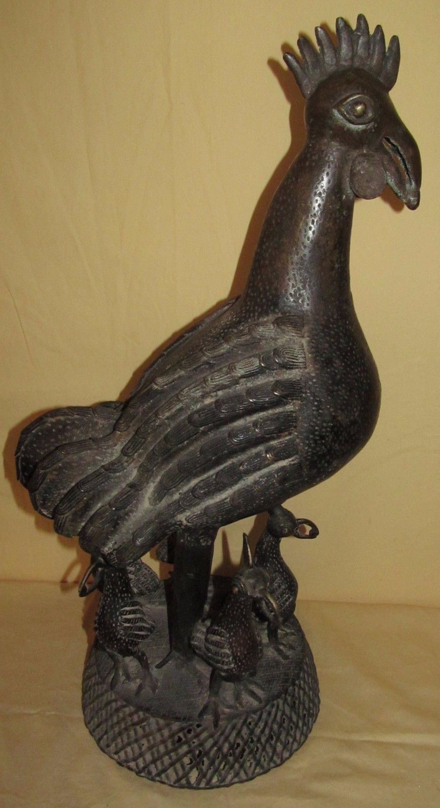 BENIN AFRICAN MIXED METAL STATUE DEPICTING ROOSTER WITH 5 CHICKS