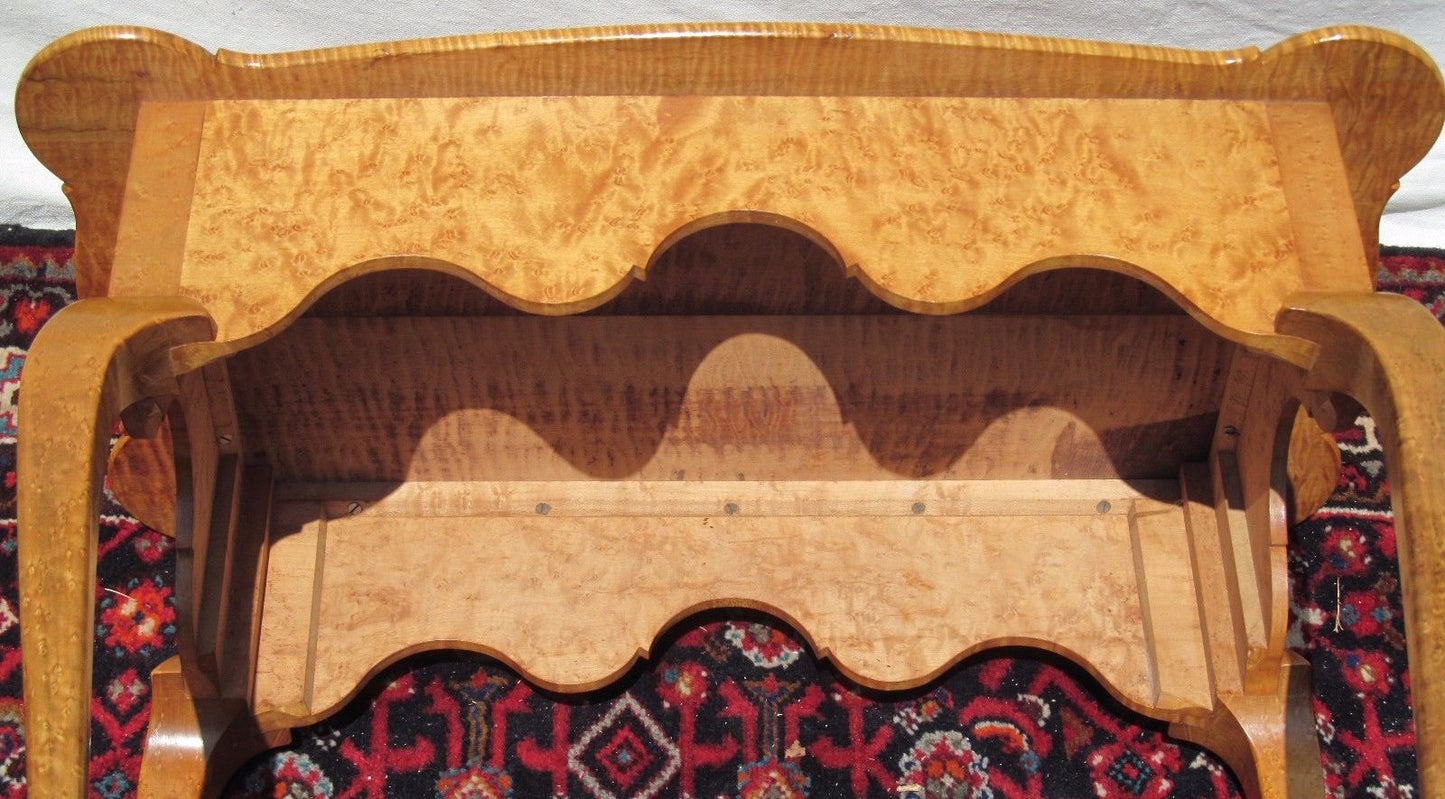 ULTRA HIGH QUALITY SOLID TIGER MAPLE QUEEN ANNE STYLED TEA TABLE ON PAD FEET