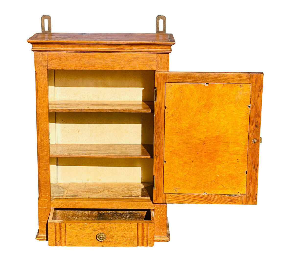 19TH C ANTIQUE VICTORIAN TIGER OAK WALL HANGING MEDICINE CABINET