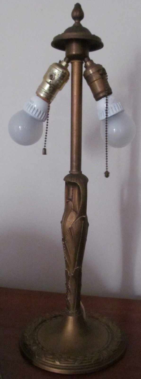 ARTS & CRAFTS MILLER TABLE LAMP WITH CARAMEL COLORED 6 PANEL FILIGREE SHADE