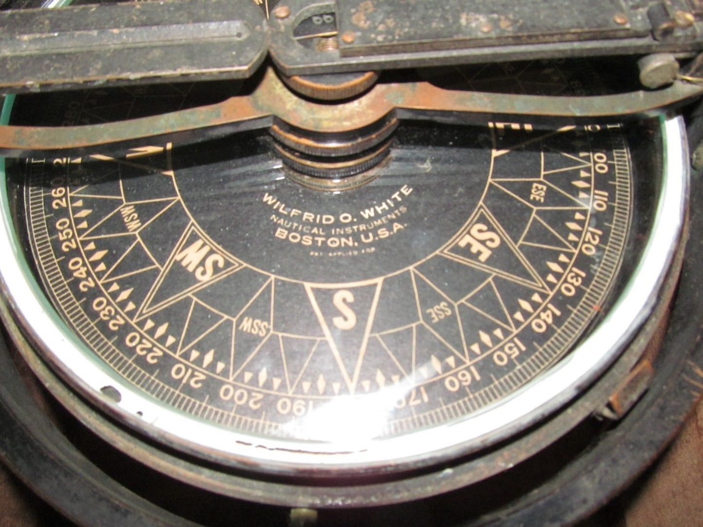 LARGE CASED WILFRID O WHITE ILLUMINATED PELORUS-MULTI ACCESS GIMBEL-COMPASS-LOOK