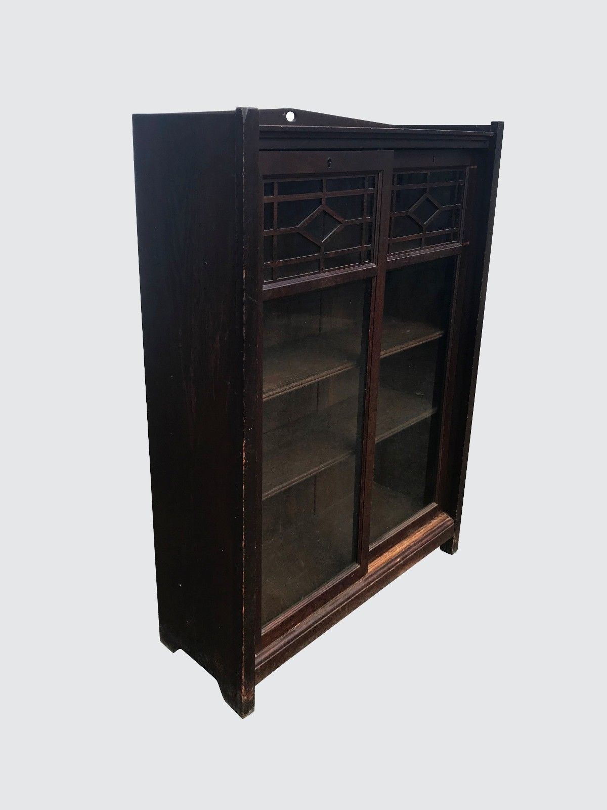 ANTIQUE ARTS & CRAFTS MISSION OAK SLIDING DOUBLE GLASS BOOKCASE W/ TENONED POST