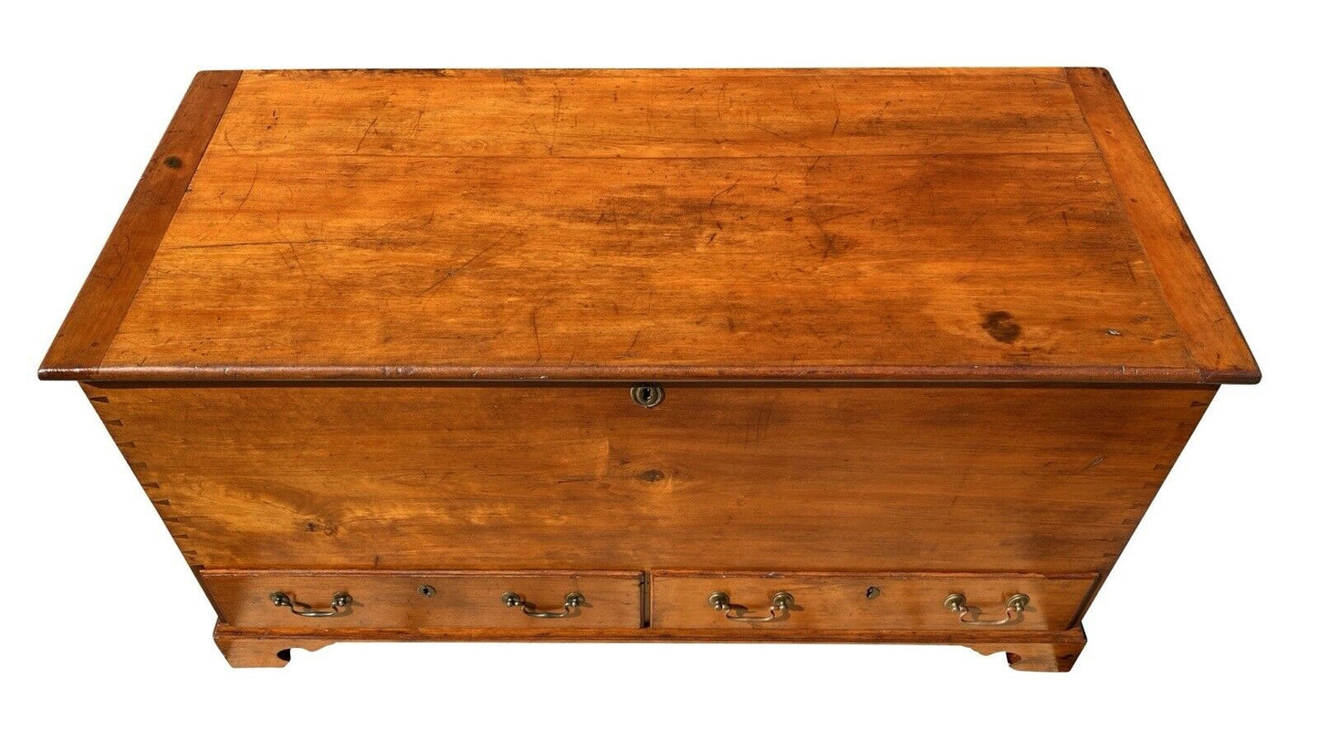 18th C Antique Pennsylvania Chippendale Cherry Blanket Box / Chest