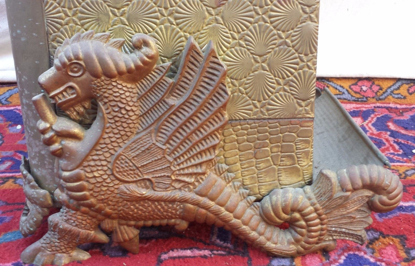 OUTSTANDING VICTORIAN BRASS COAL HOD WITH FULL BODIED FLYING DRAGONS-SPECIAL!