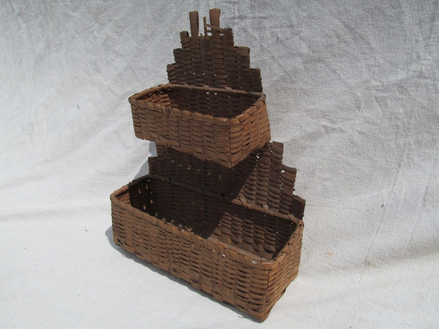 ANTIQUE DOUBLE TIERED SPLINT WOVEN WALL BASKET