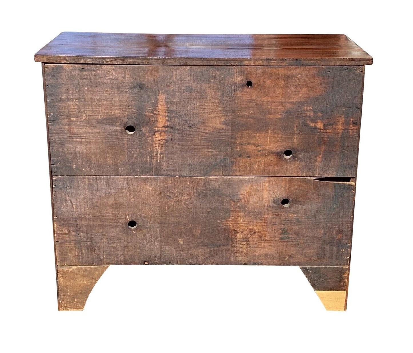 Early 19th Century Antique Federal Period Mahogany Chest of Drawers / Dresser