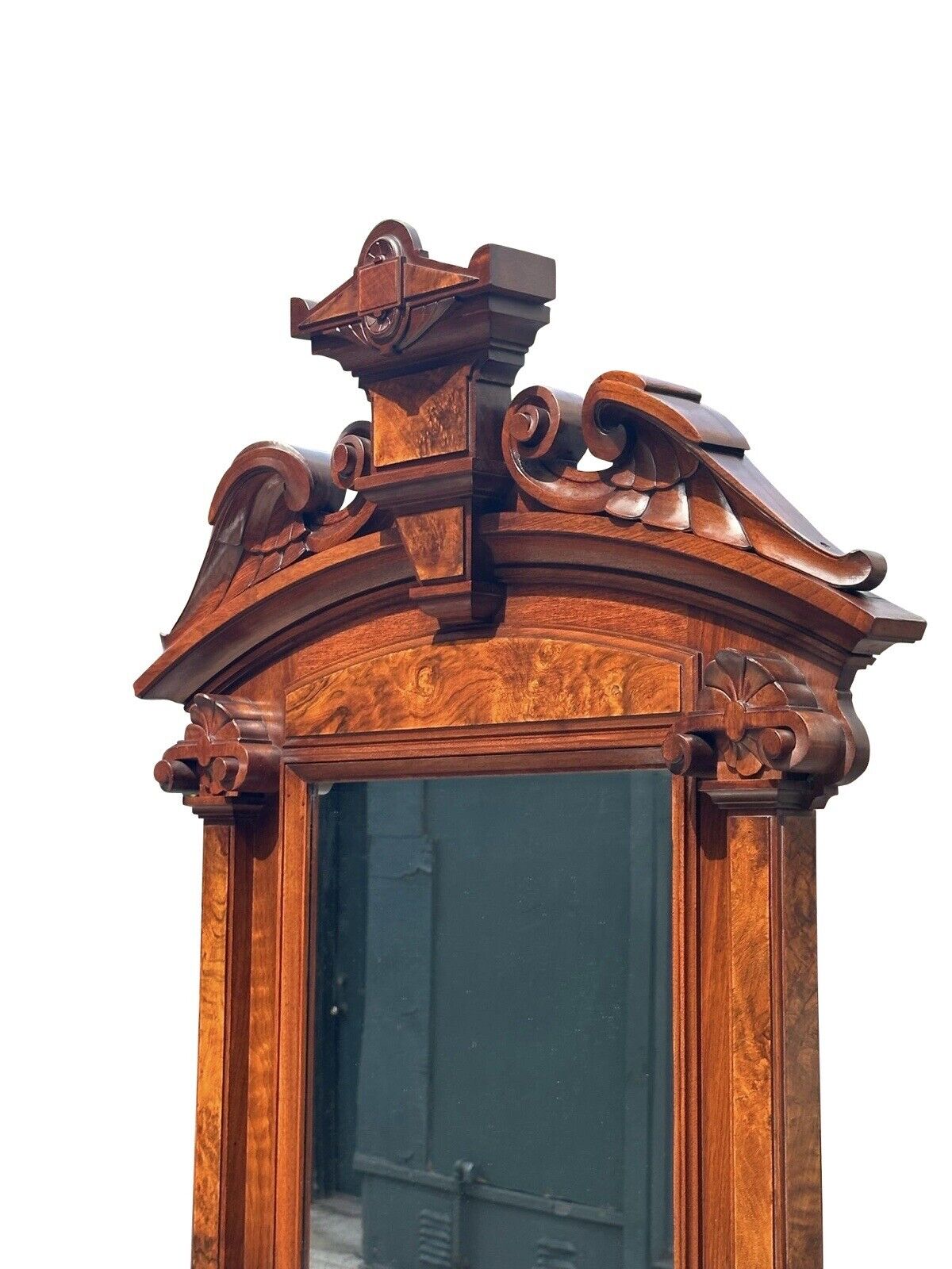 Antique Victorian Burled Walnut Marble Top Dresser With Fine Shell Carved Mirror