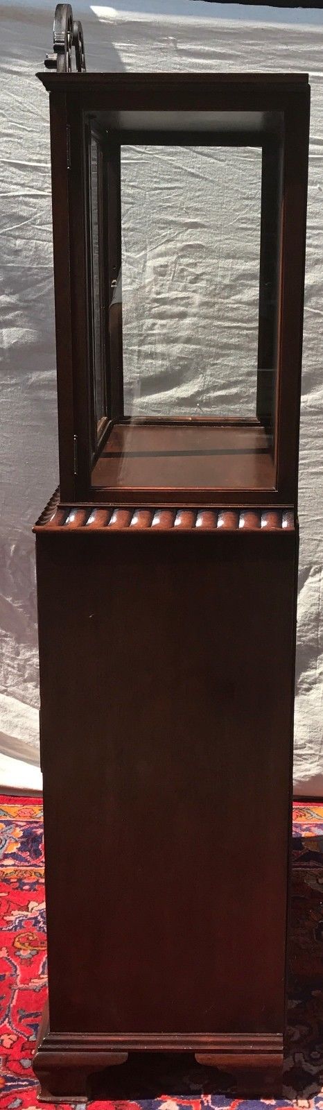 EARLY 20TH CENTURY CHINESE CHIPPENDALE MAHOGANY BUTLER'S DESK VITRINE BOOKCASE