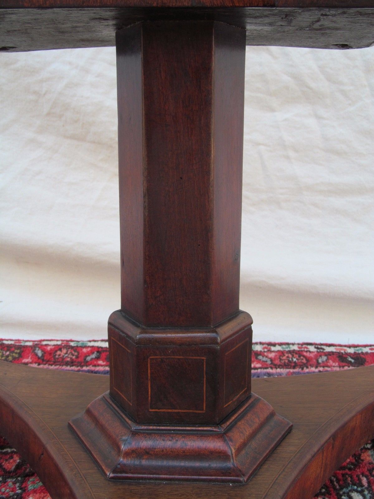 EARLY 19TH CENTURY REGENCY CONCH SHELL INLAID MAHOGANY SEWING TABLE