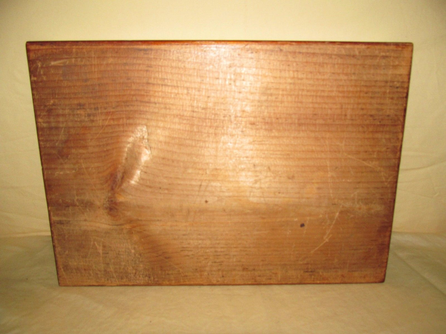 ORIGINAL SHAKER MIXED WOODS SEWING BOX WITH FULL INTERIOR