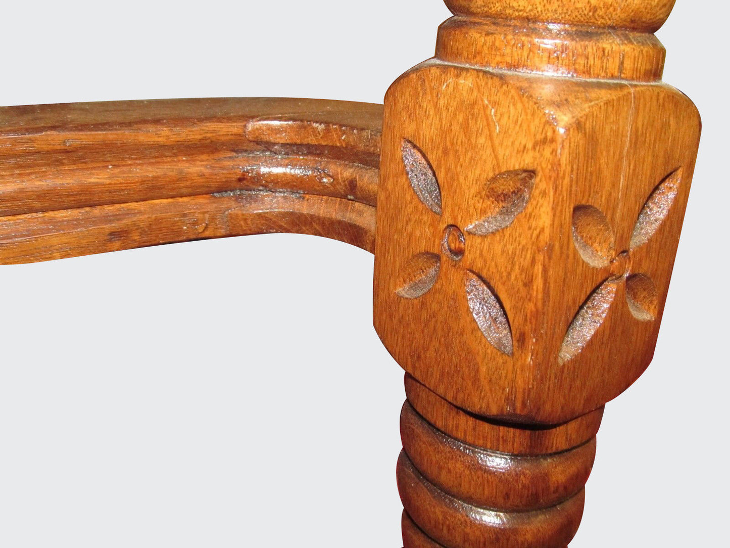 19TH CENTURY EASTLAKE VICTORIAN OAK DINING ROOM TABLE & LEAVES EXPERTLY RESTORED