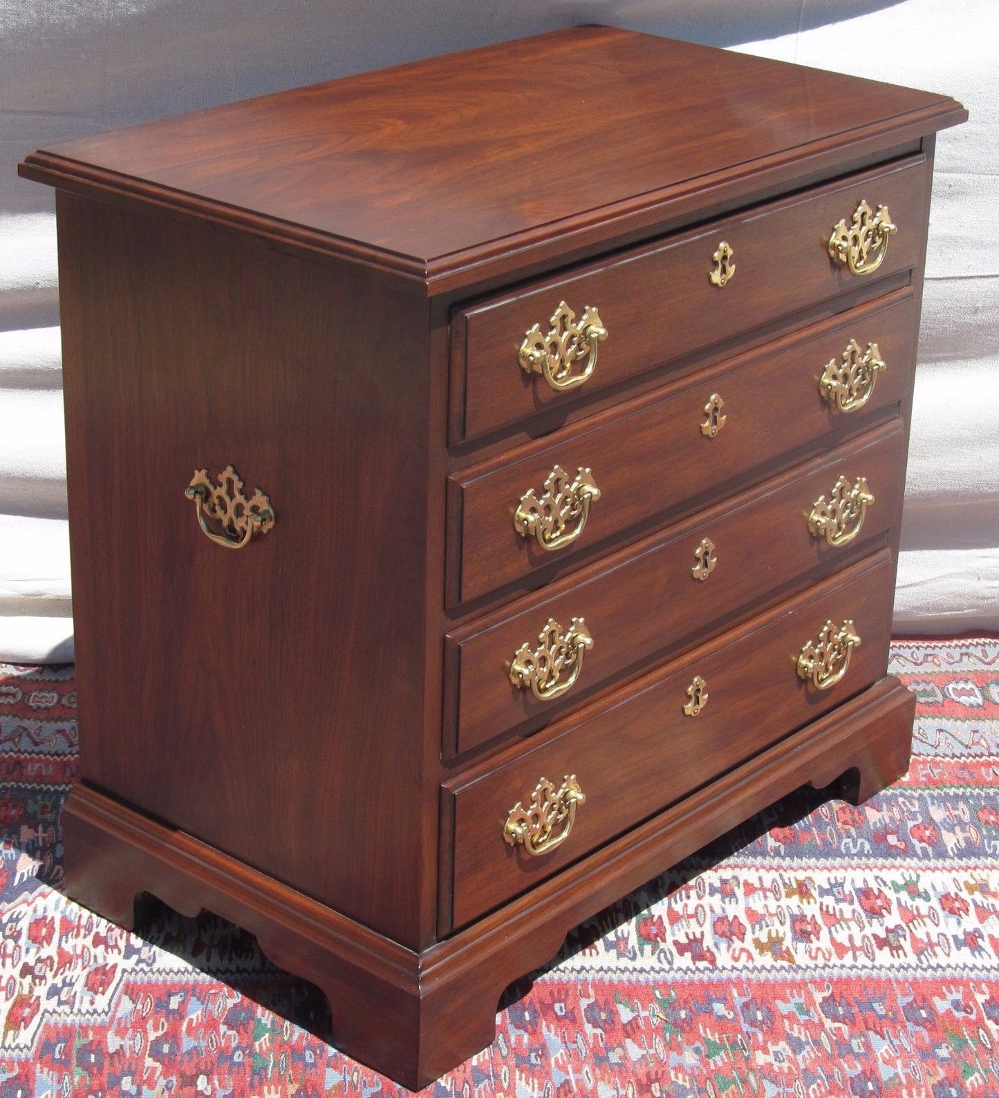 EXCELLENT HENKEL & HARRIS VIRGINIA GALLERIES SILVER MINI CHEST-BLACK WALNUT