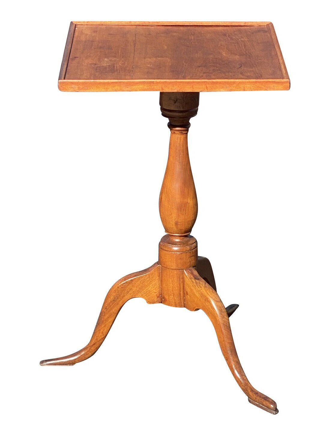 18TH C ANTIQUE QUEEN ANNE CONNECTICUT CHERRY TRAY TOP CANDLE STAND / END TABLE
