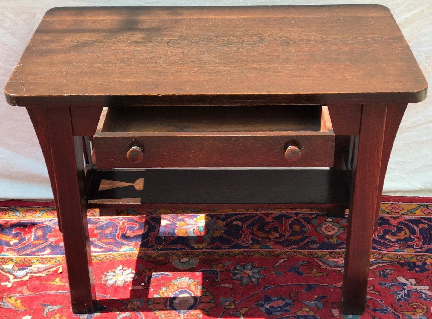 ANTIQUE ARTS & CRAFTS MISSION OAK DESK WITH KEY HOLE SIDES AND FUMED FINISH