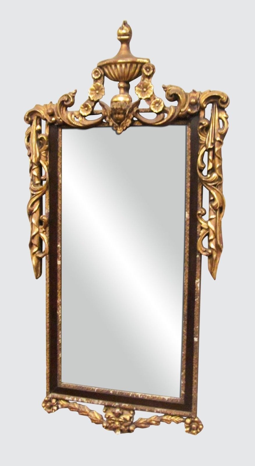 18TH CENTURY ROCOCO CONTINENTAL PARCEL GILT MAHOGANY MIRROR