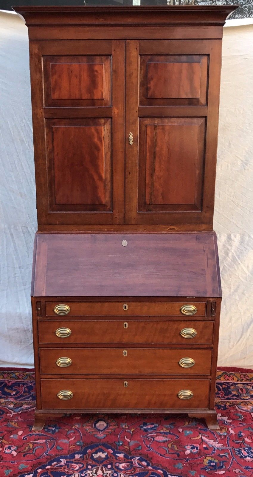 ULTRA RARE 18TH CENTURY CHERRY CONNECTICUT HEPPLEWHITE DOUBLE BLANK DOOR DESK